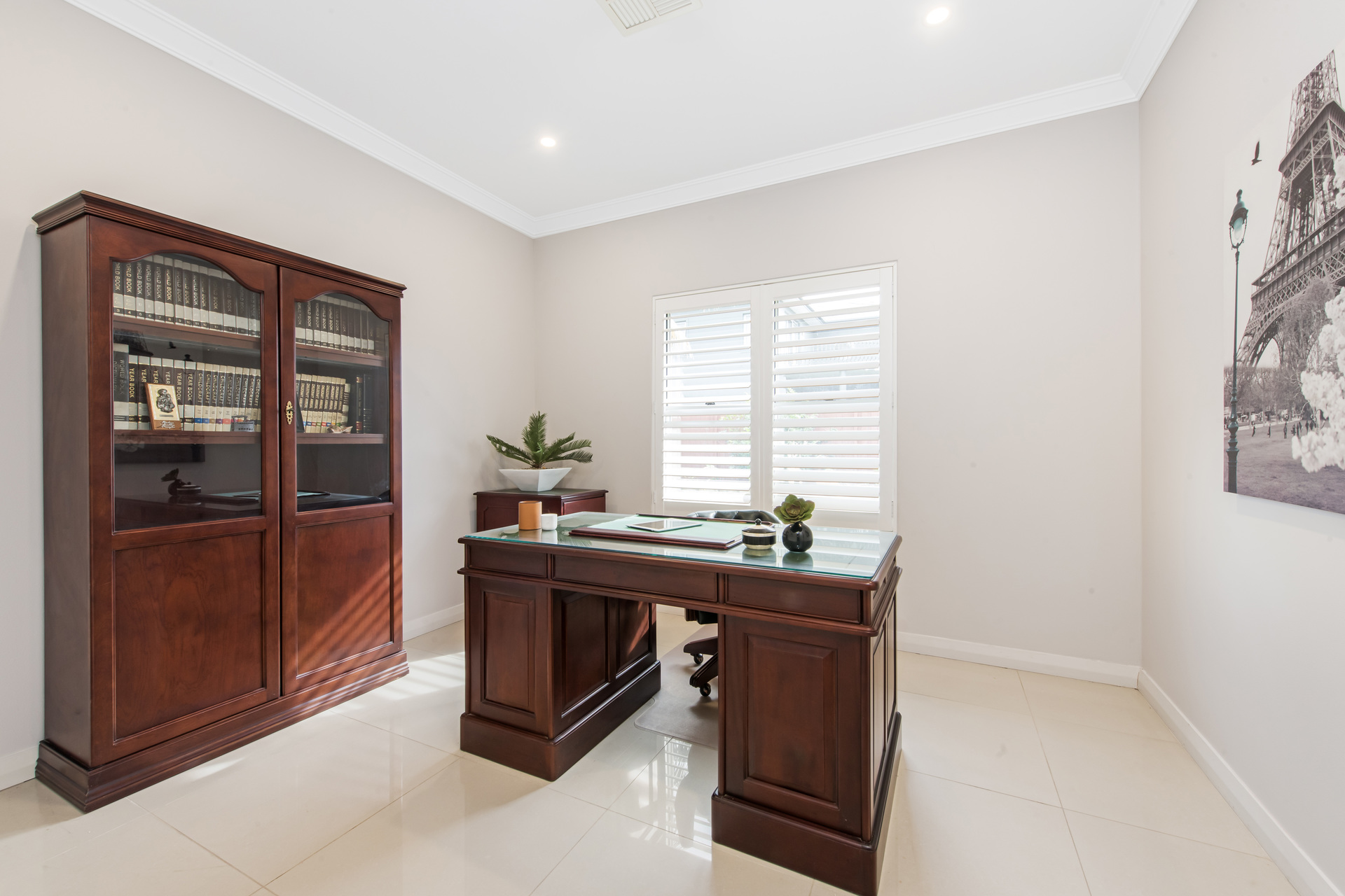 6 Swannell Avenue Chiswick
